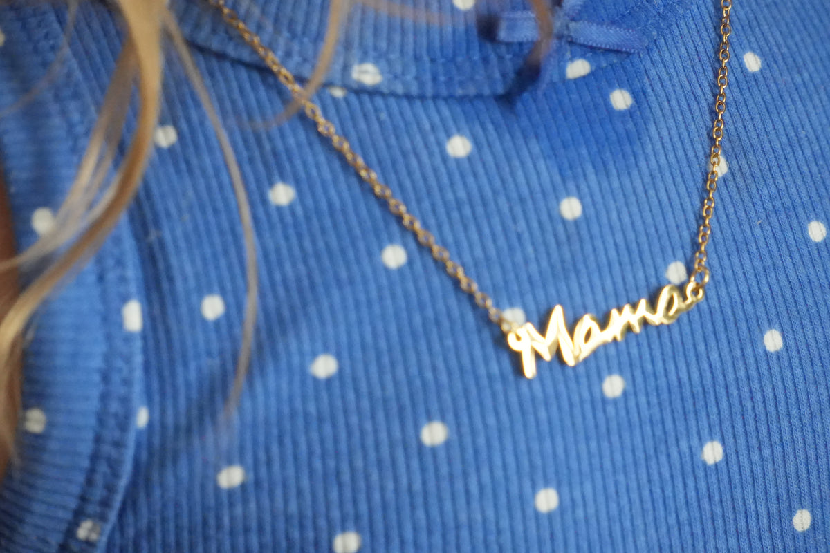 Mama Necklace