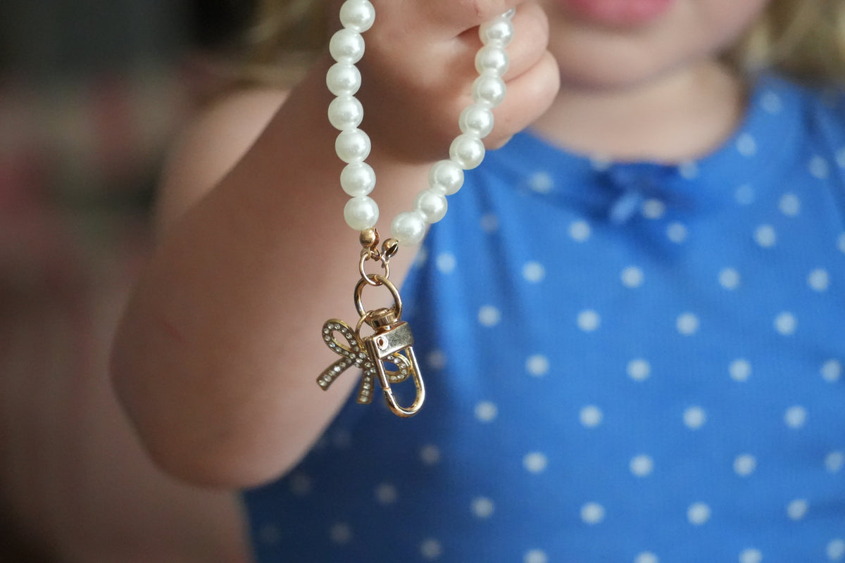 Pearl Bow Wristlet